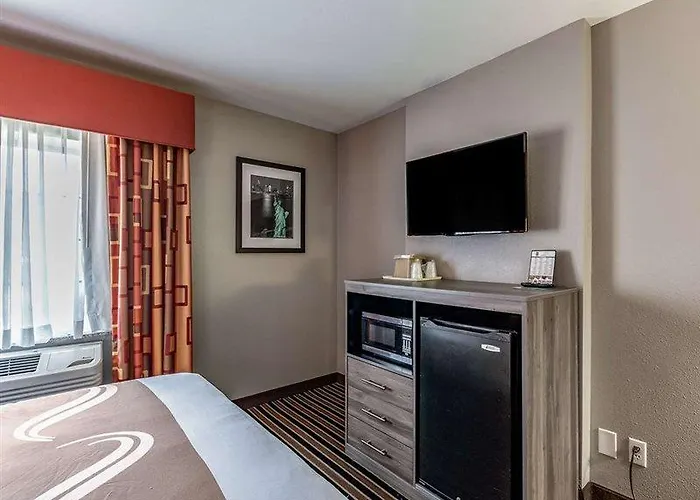 Quality I-44 Hotel Tulsa