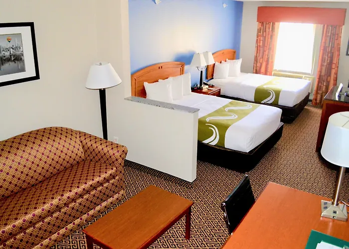 Hotel Quality I-44 Tulsa