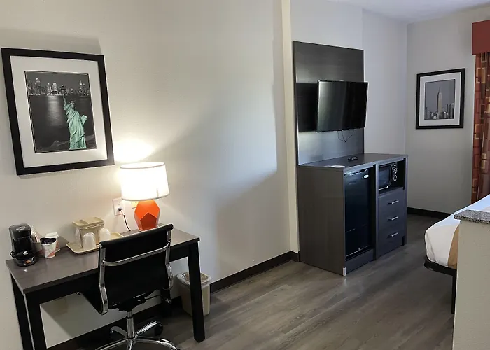 Hotel Quality I-44 Tulsa