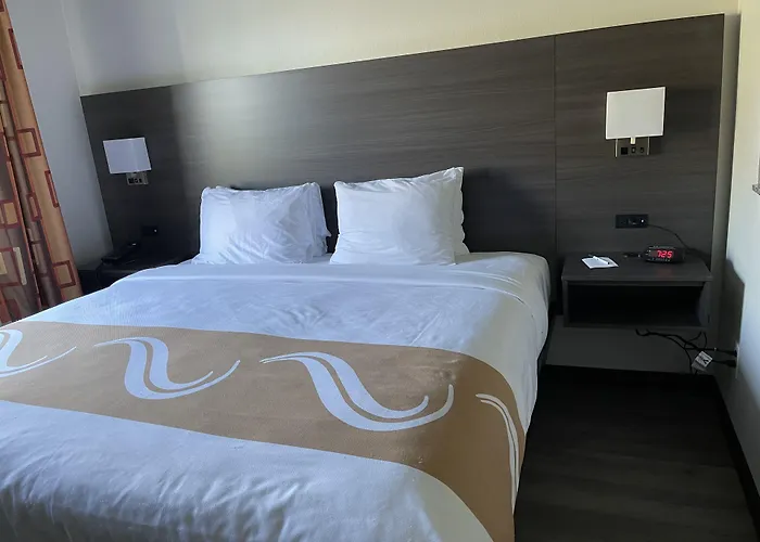 Quality I-44 Hotel Tulsa